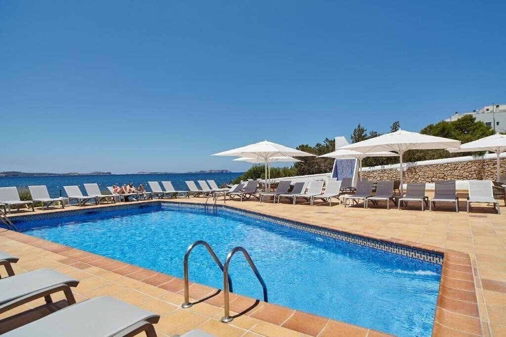 Панорама Sol Bahia Ibiza Suites 2*