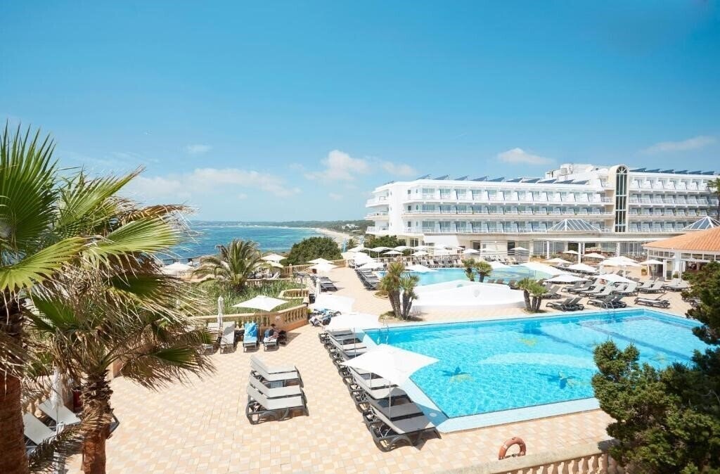 Готель Insotel Formentera Playa 4*
