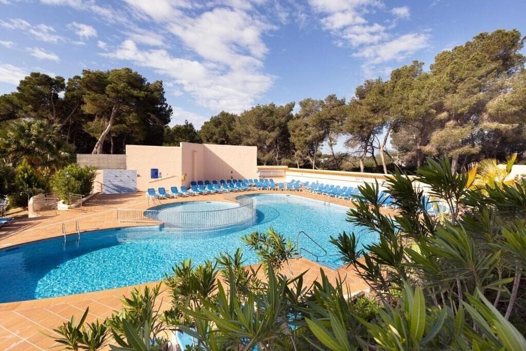 Территория Invisa Ereso Hotel 3*