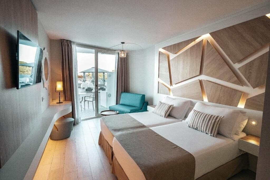 Апартаменти Sirenis Hotel Goleta & Spa 4*