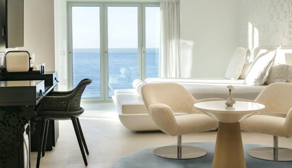 Отель The Donna Portals 5*