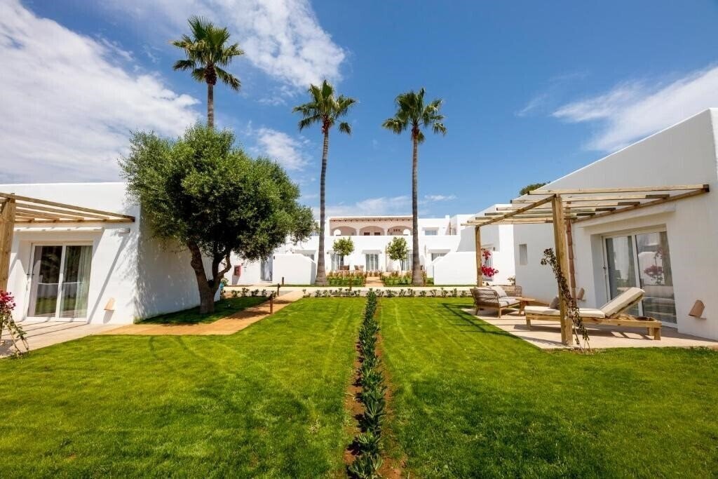 Територія Eques Petit Resort 4*