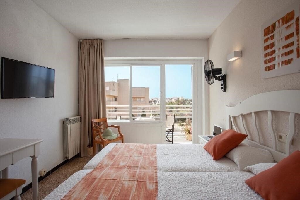 Картинка Playamar Apartments 2*