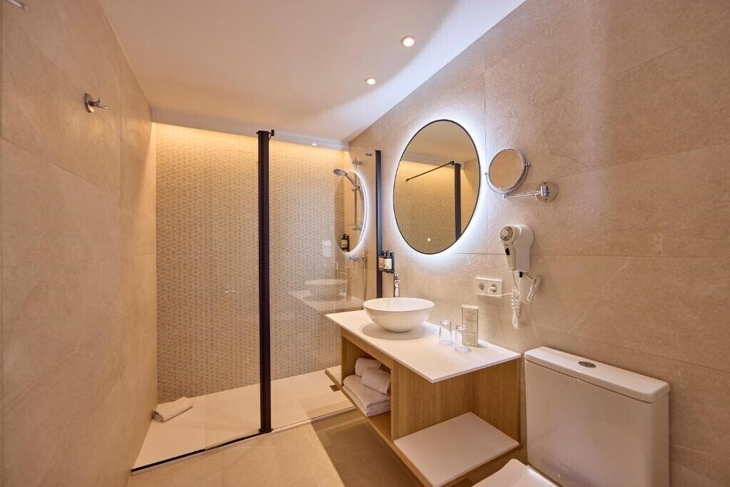 Фотографія Universal Bikini 3*