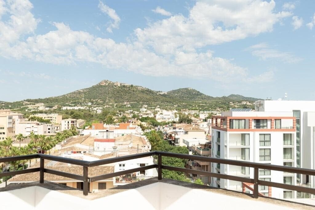 Фотография Apartments Midas 3*