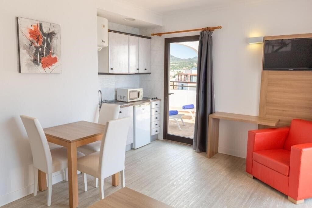 Вид Apartments Midas 3*