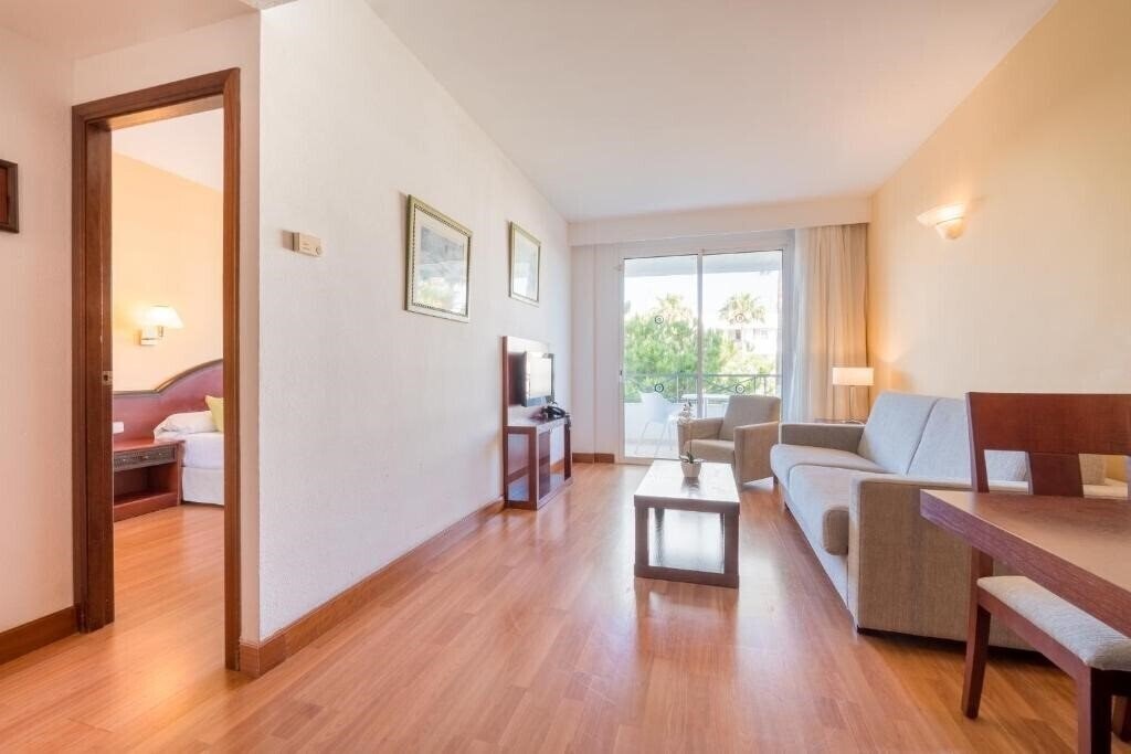 Фотографія Tropicana Hotel 4*