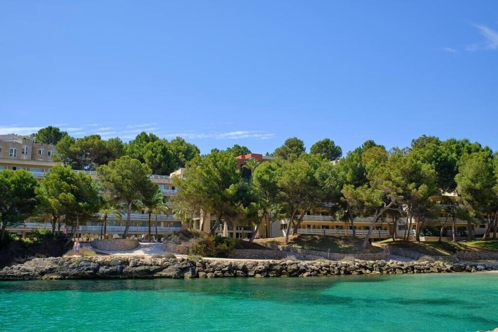 Апартаменти Cala Vinas Hotel 4*