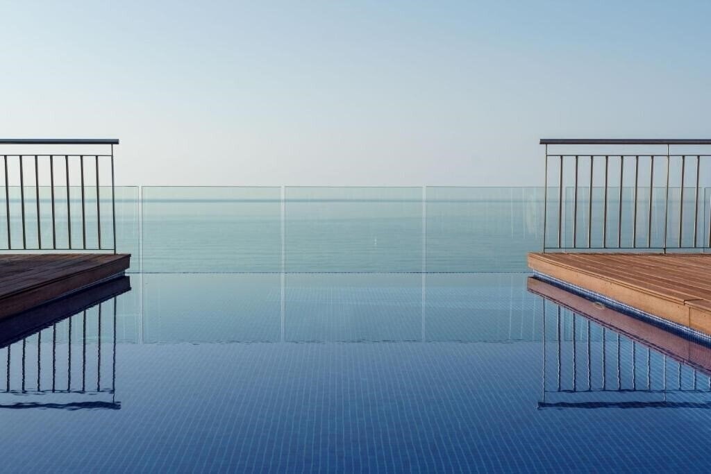 Территория Catalonia 3*