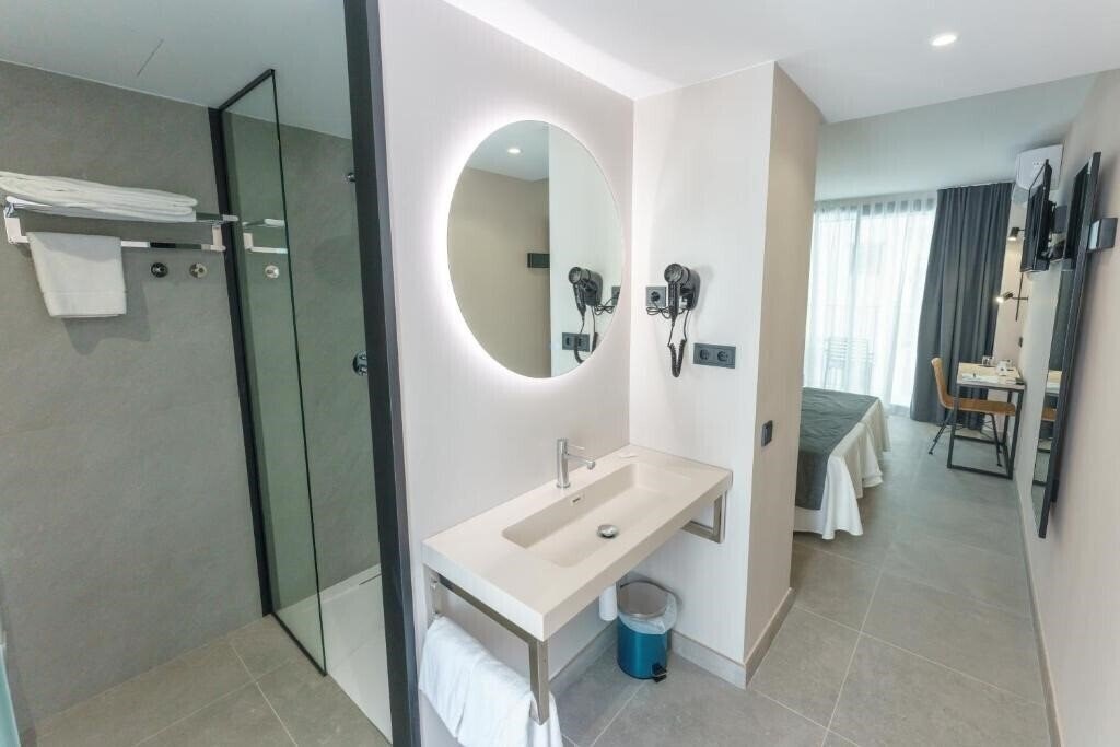 Вид Hotel Dwo Les Palmeres 4*