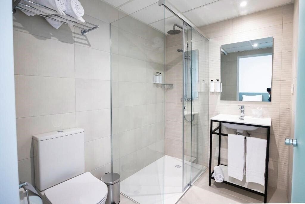 Апартаменты Hotel Calella by Beatriz Hoteles 3*