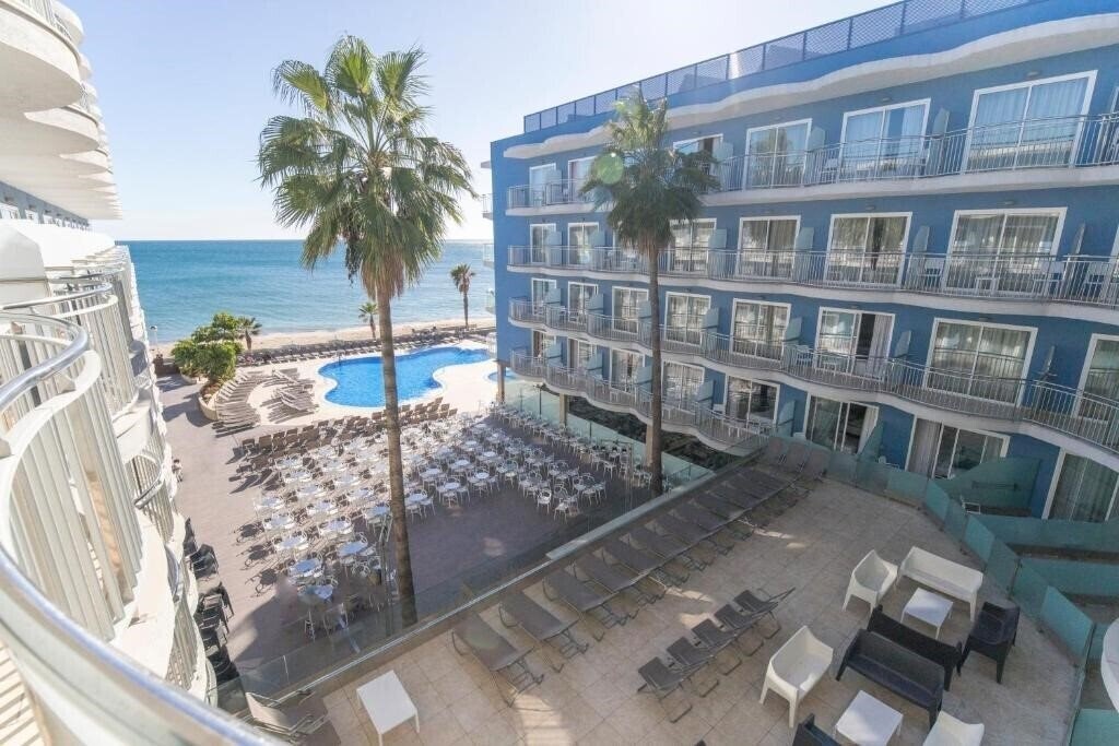 Фотография Augustus Hotel 4*