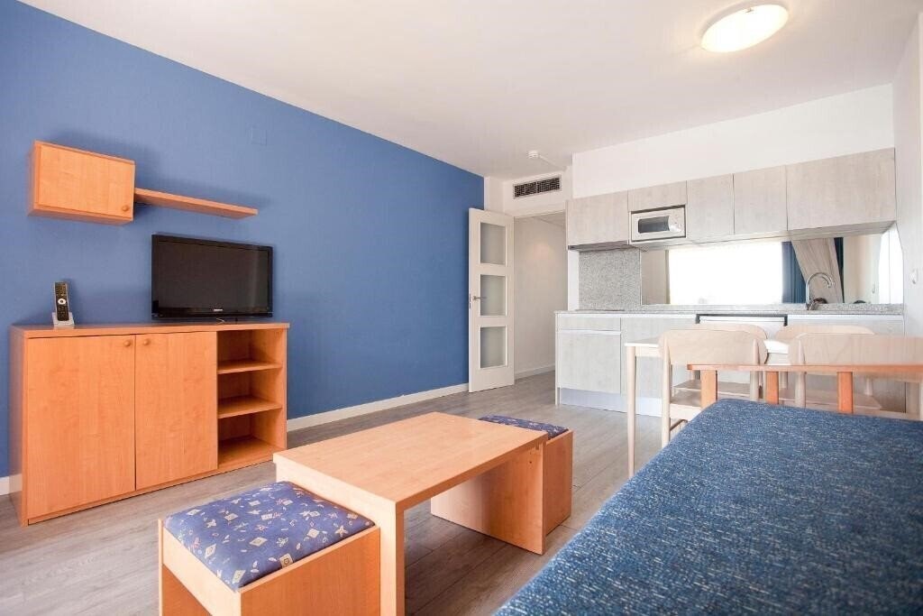 Територія Voramar Cambrils 4*