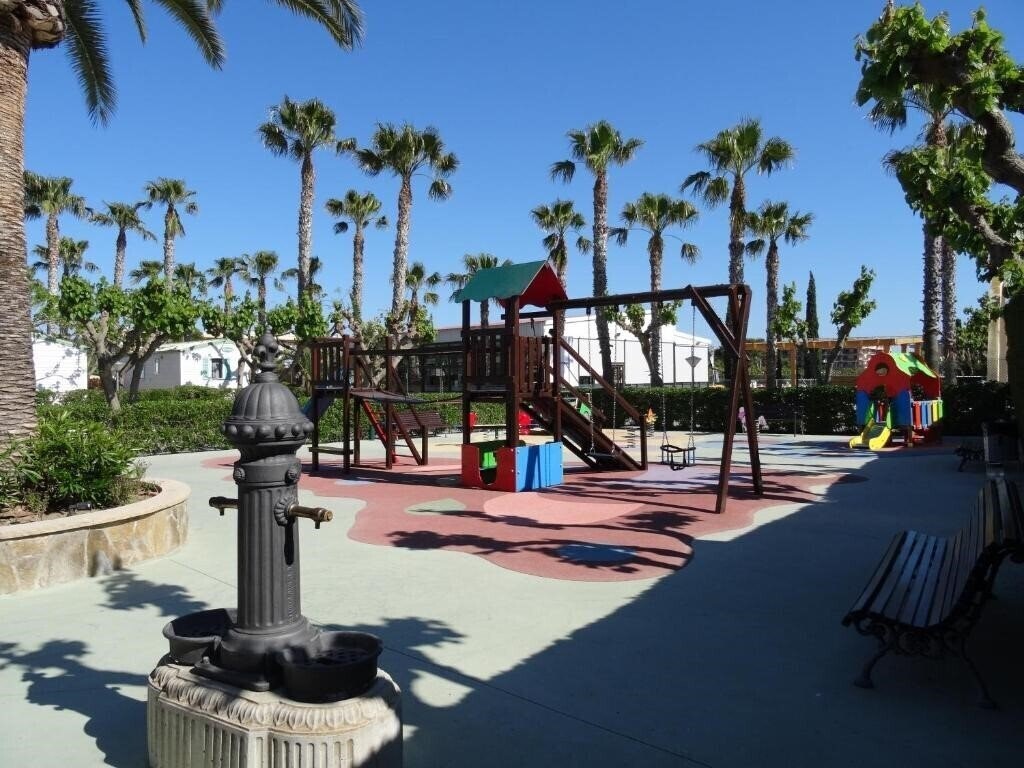 Фотография Playa Cambrils Camping 3*