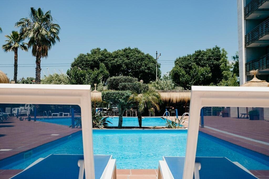 Картинка Tryp Port Cambrils 4*
