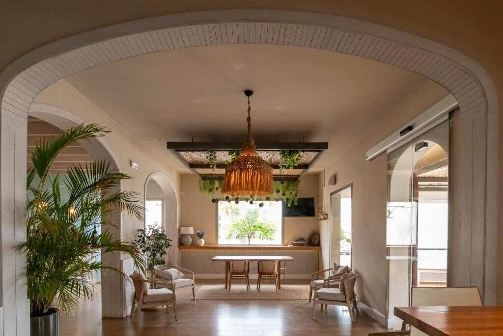 Вид Llaut Boutique 4*