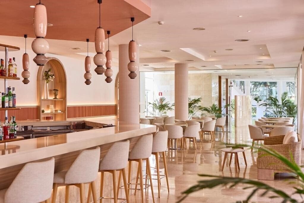 Апартаменти Zafiro Alzina Mar 4*