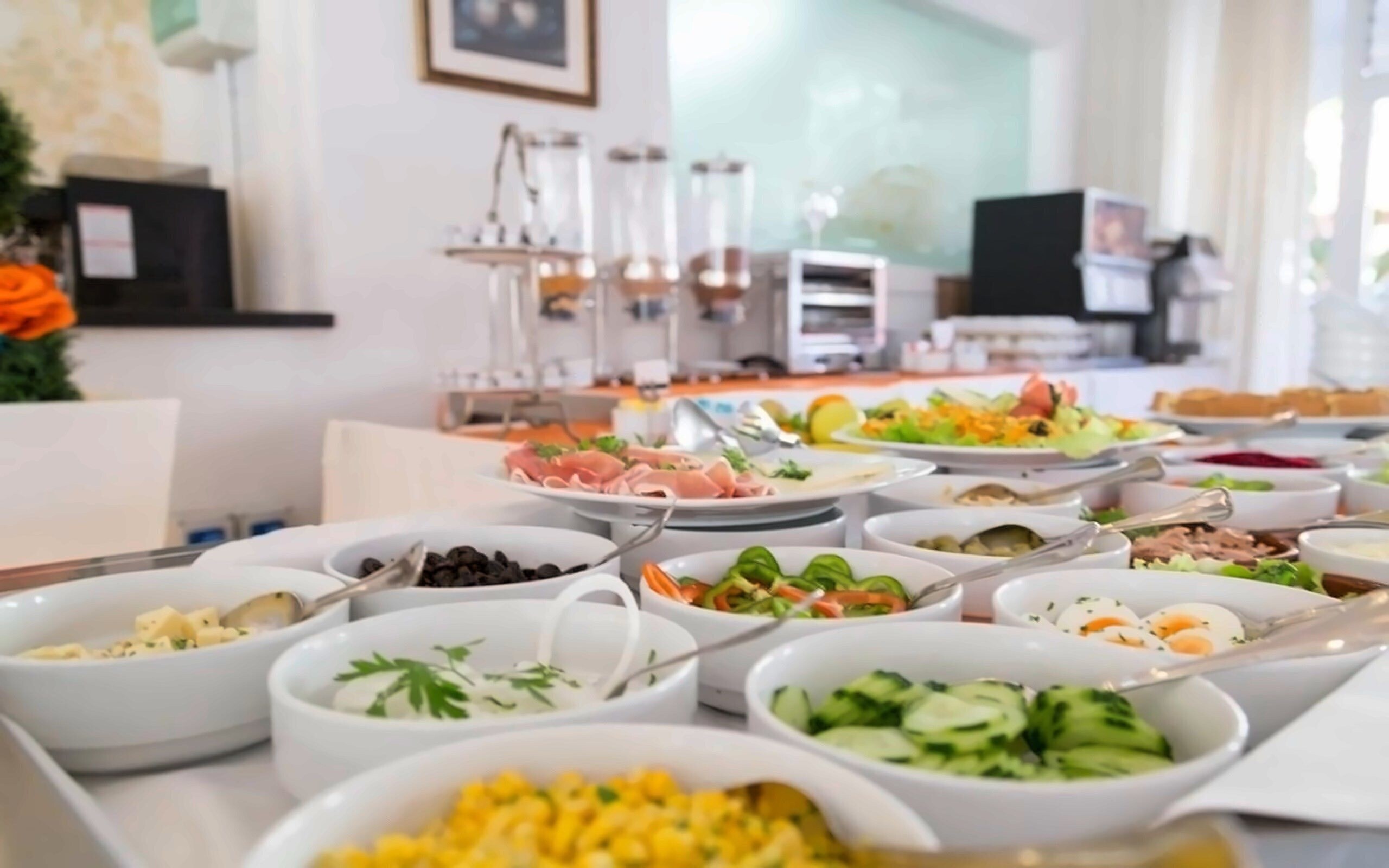 Вид Marola Park Apartments апартаменты