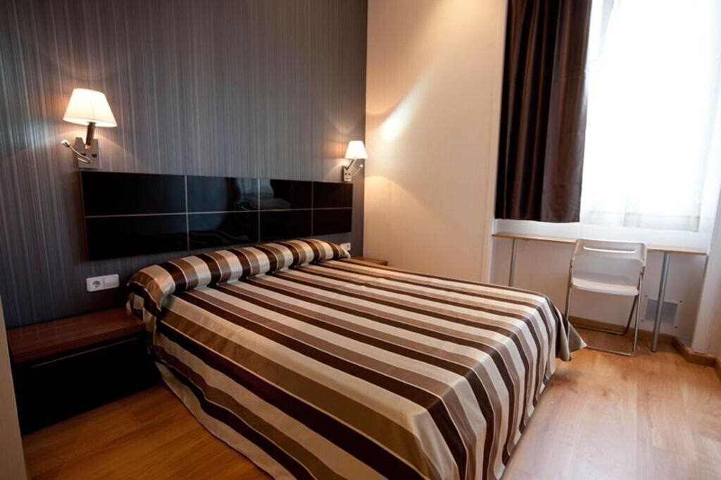 Апартаменты Bcn 46 Hostal 2*