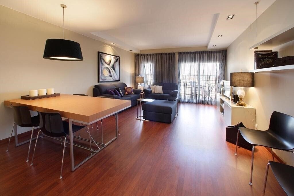 Панорама Habitat Apartments Tessa 4*