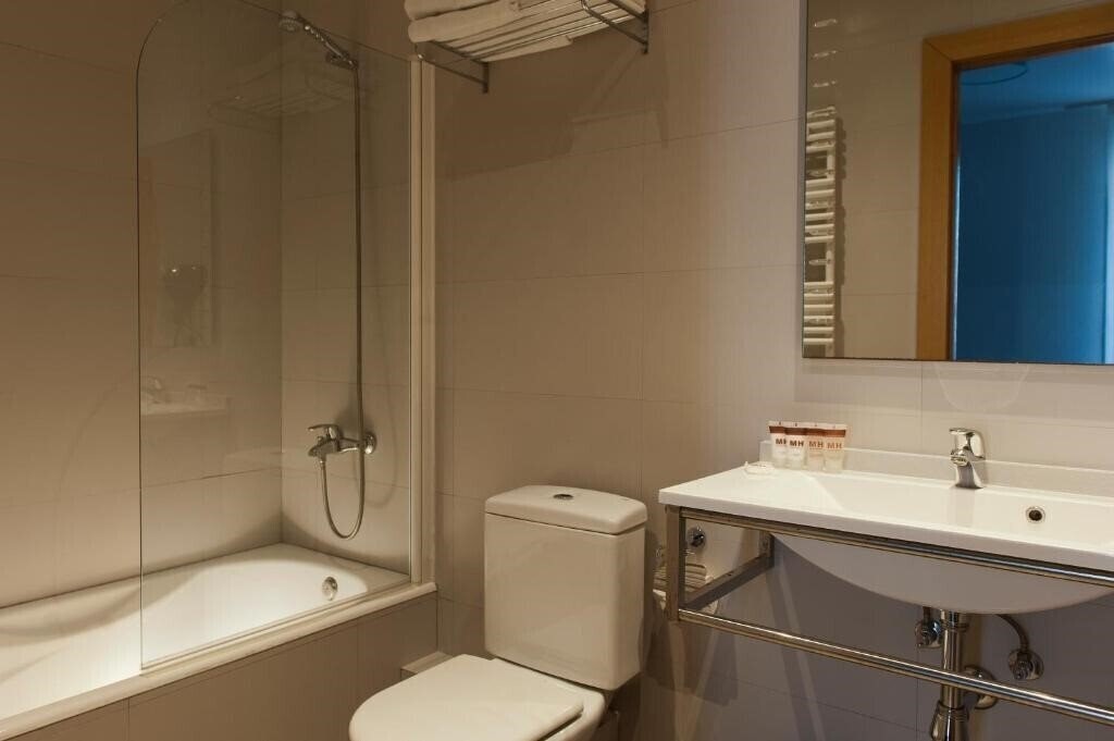 Территория Mh Apartments Sagrada Familia 4*