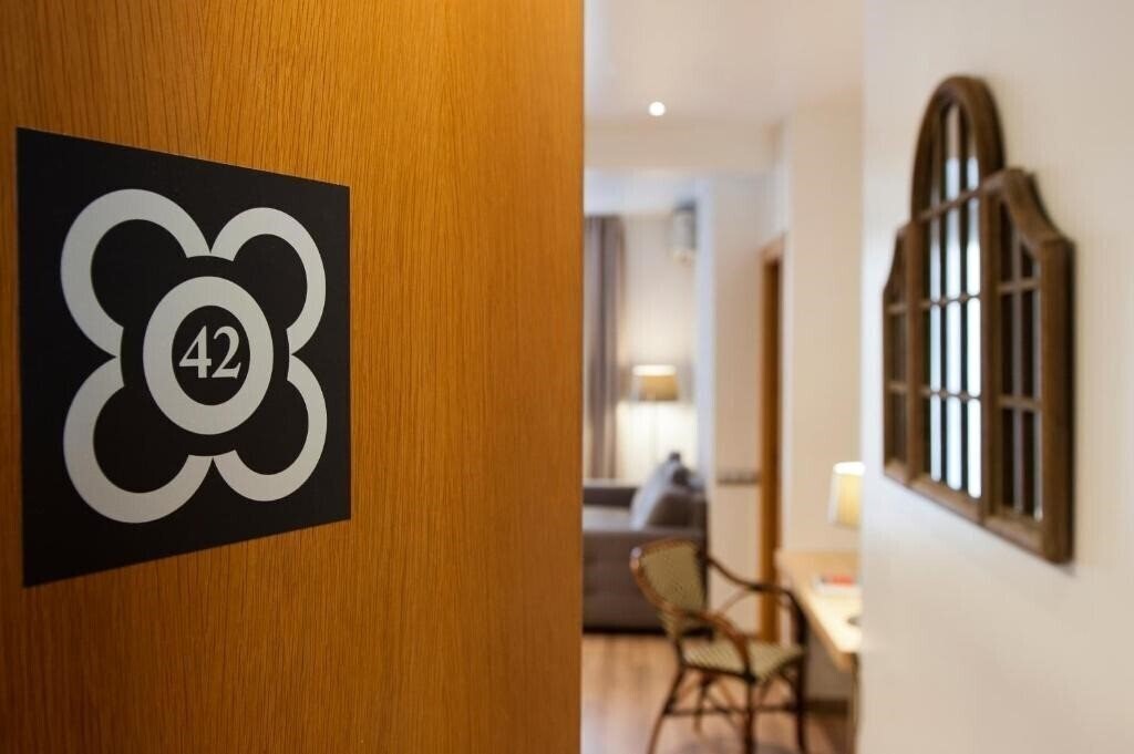 Апартаменты Mh Apartments Sagrada Familia 4*