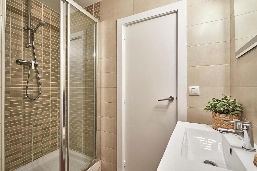 Фотографія Barcelona Encants Family Flat 3*