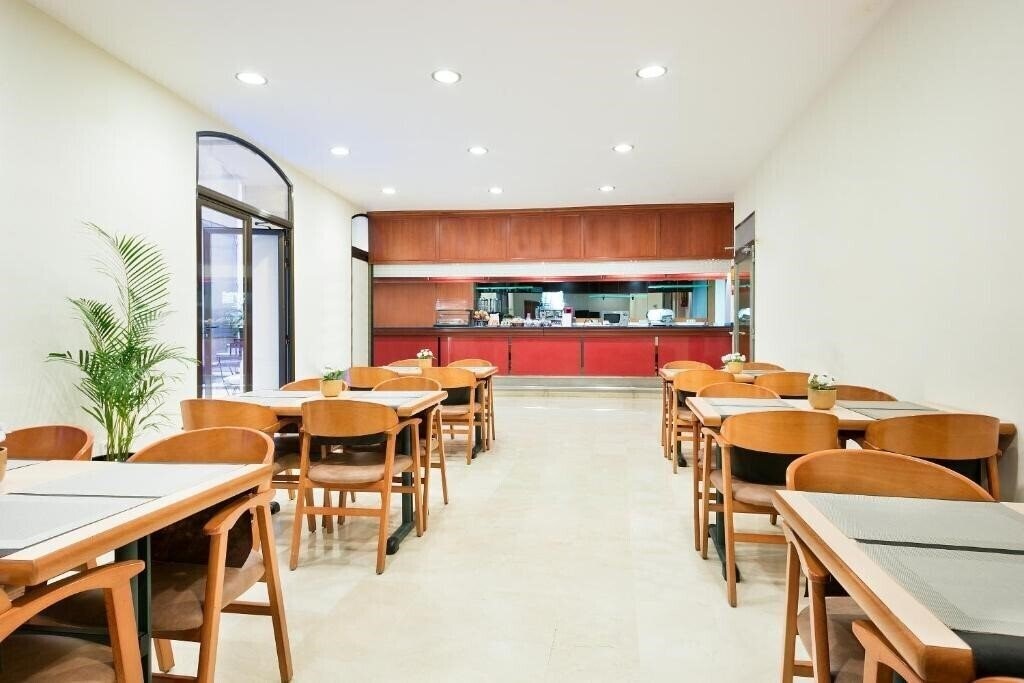 Зображення Ciudad Condal 3*