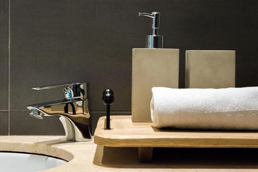 Фотография Four Petals Boutique Apartments 3*