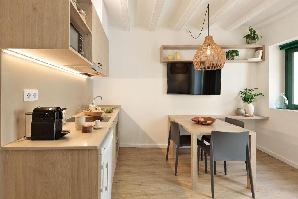 Панорама Inside Barcelona Apartments Vidreria 3*