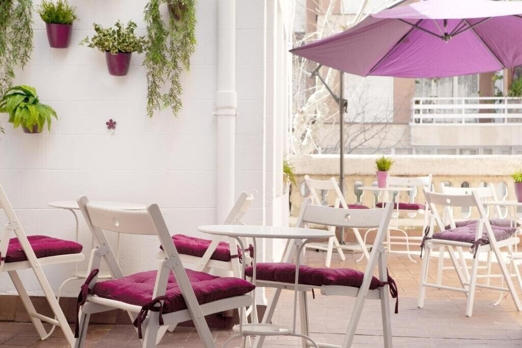 Апартаменти Jardinets Guest House 3*