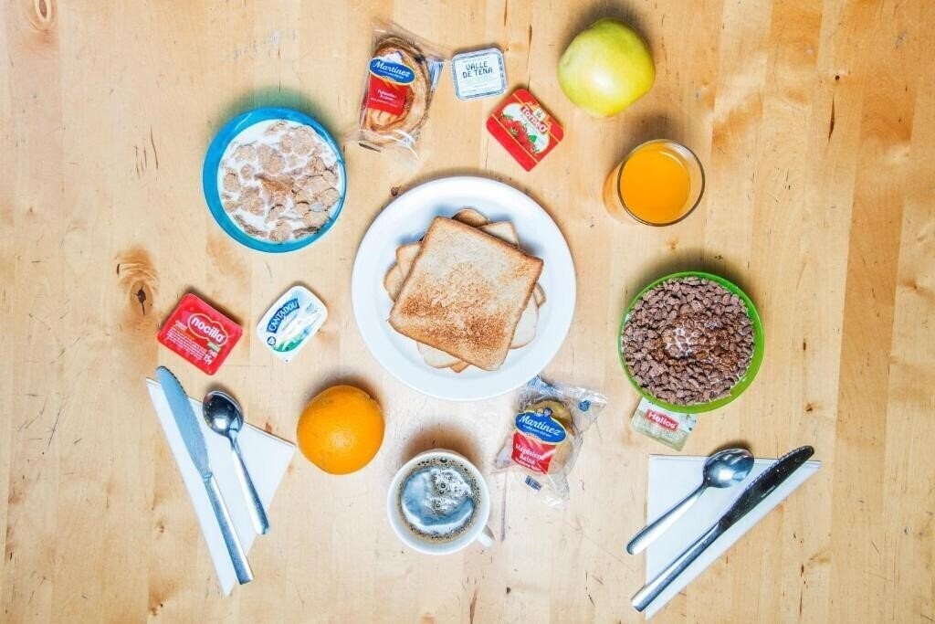 Вид Safestay Barcelona Passeig De Gracia (Adults Only) 3*