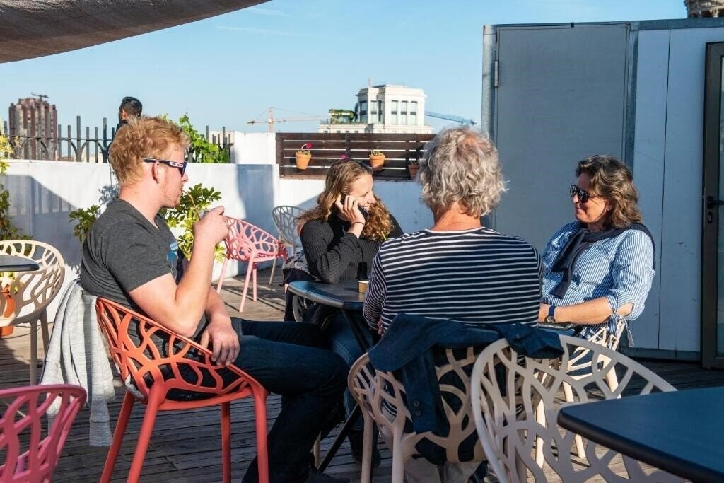 Панорама Safestay Barcelona Passeig De Gracia (Adults Only) 3*