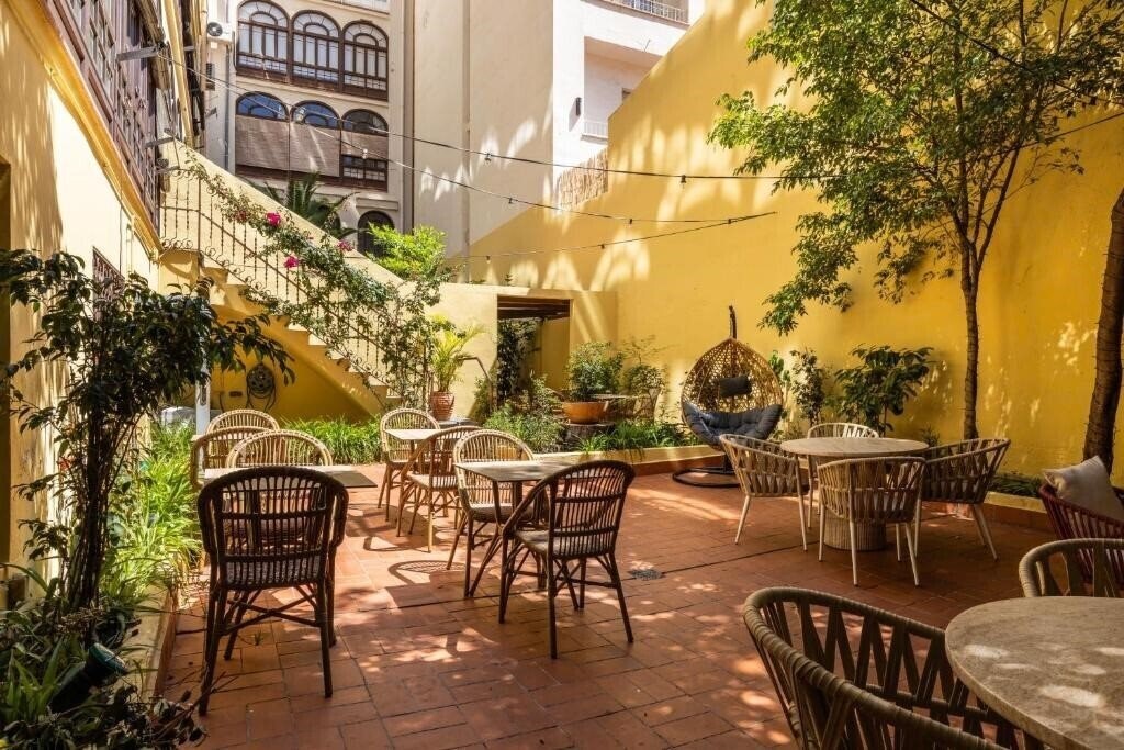 Вид The Loft Hostel Barcelona 3*