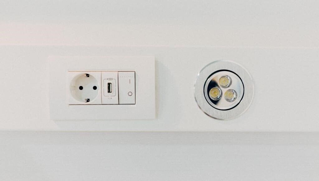 Апартаменты Black Swan Hostel 2*