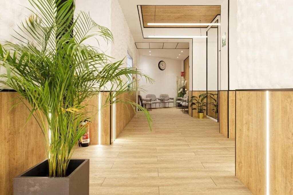 Панорама Barna House Hotel 2*