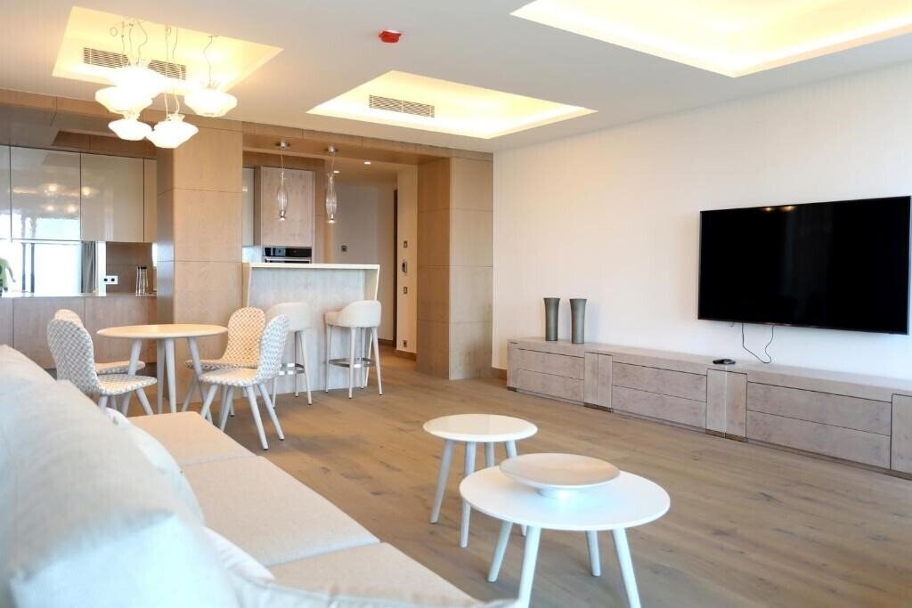 Картинка Cosmo Apartments Platja D’Aro (ex. Apartamentos Cosmopolita Suites) 4*