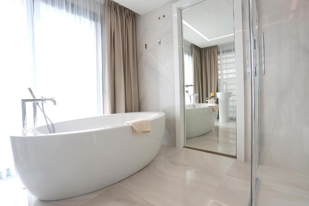 Апартаменти Cosmo Apartments Platja D’Aro (ex. Apartamentos Cosmopolita Suites) 4*