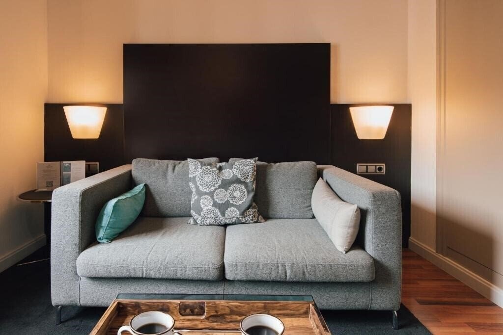 Фотографія Apartamentos Hotel Pessets & Spa 3*