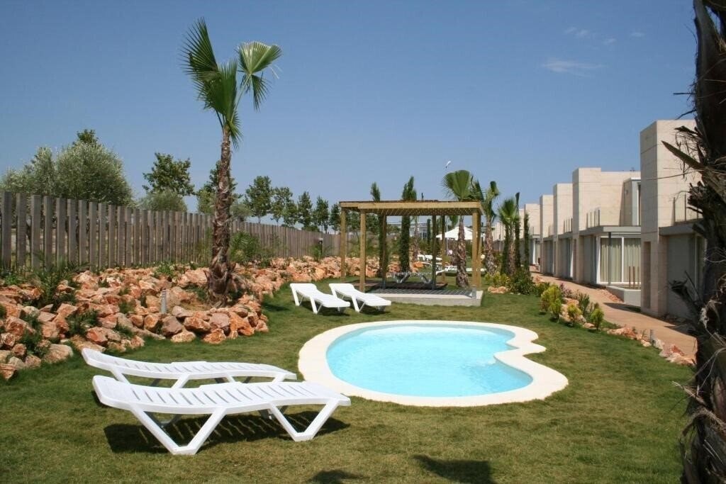 Вид L'Escala Resort 3*
