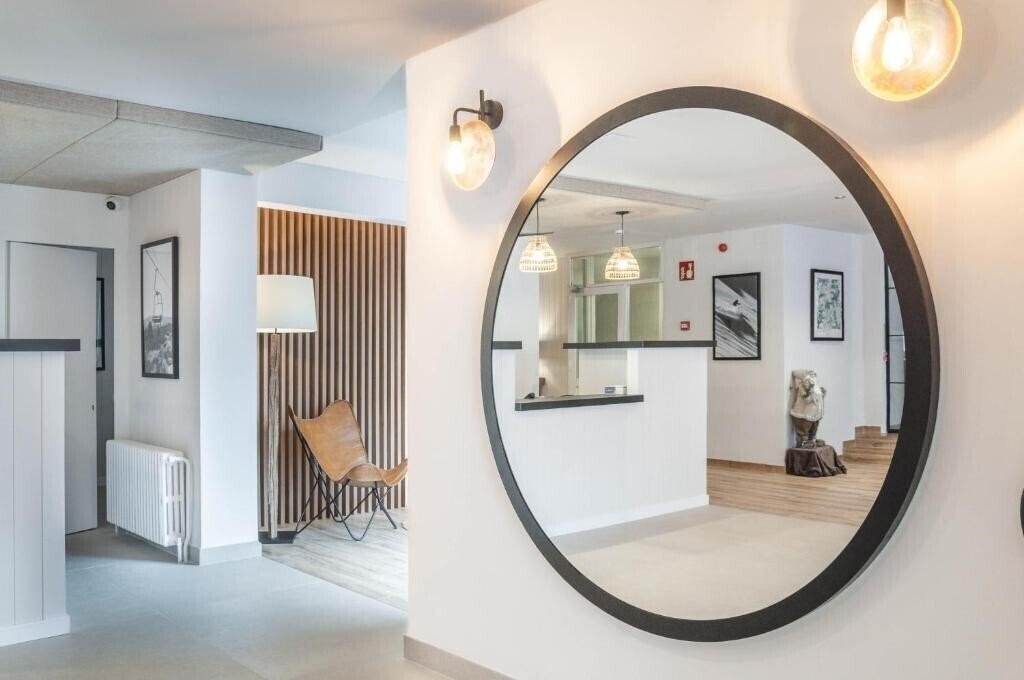 Панорама Hotel Viella (ex. Husa Viella) 2*