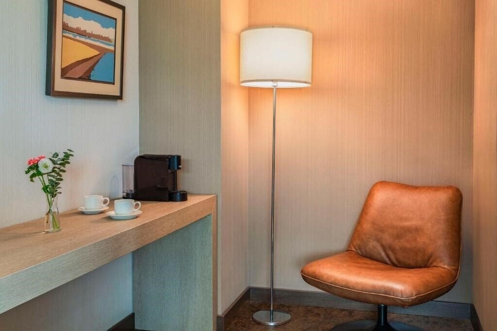 Територія Nh Gijon 4*