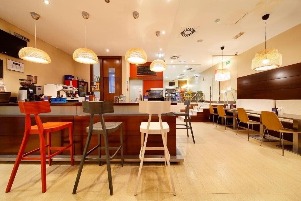 Зображення Hotel Marques Gijon 3*