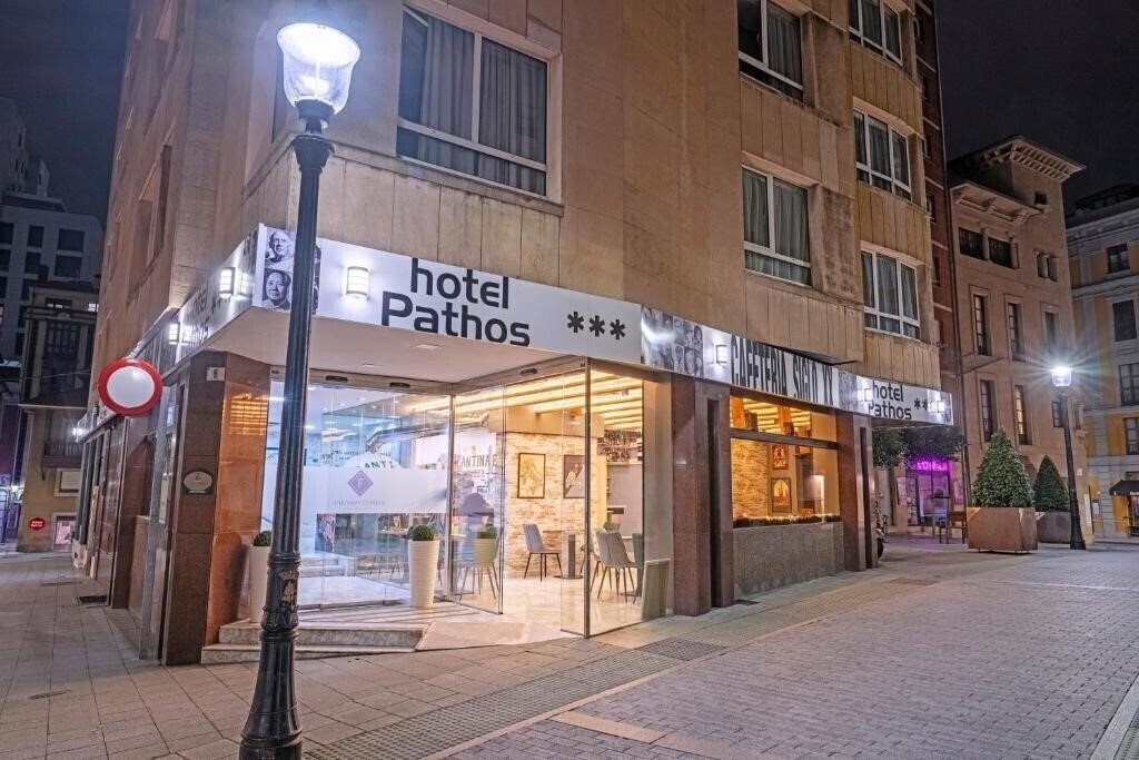 Готель Hotel Pathos Gijon by Faranda Express 3*