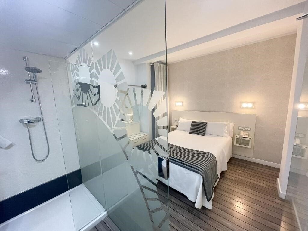 Картинка La Boutique Puerta Osario 3*