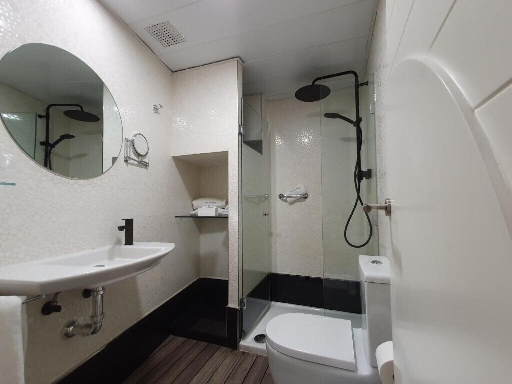 Вид La Boutique Puerta Osario 3*