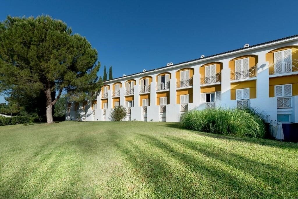 Готель Eurostars Las Adelfas 4*