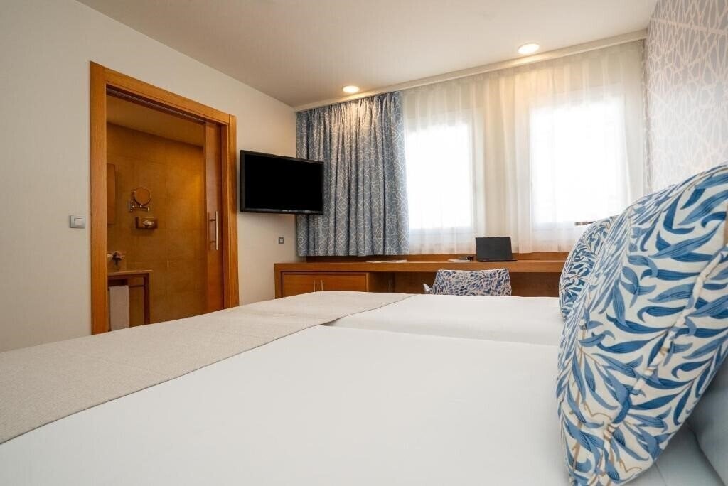 Територія Hesperia Cordoba 4*