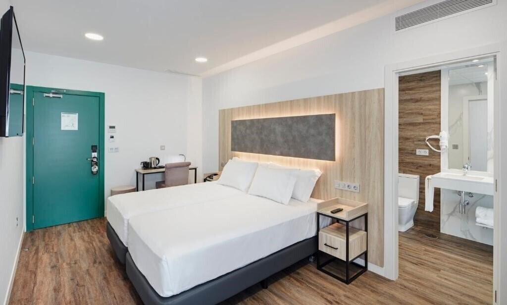 Фотографія Sercotel Cordoba Delicias 4*