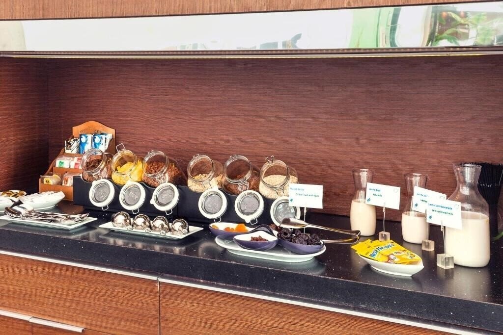 Панорама Port Elche 4*